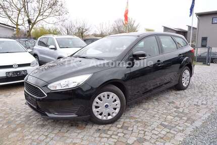 Ford Focus 84.000 km 7.980 &euro; Ahrensboek 23623