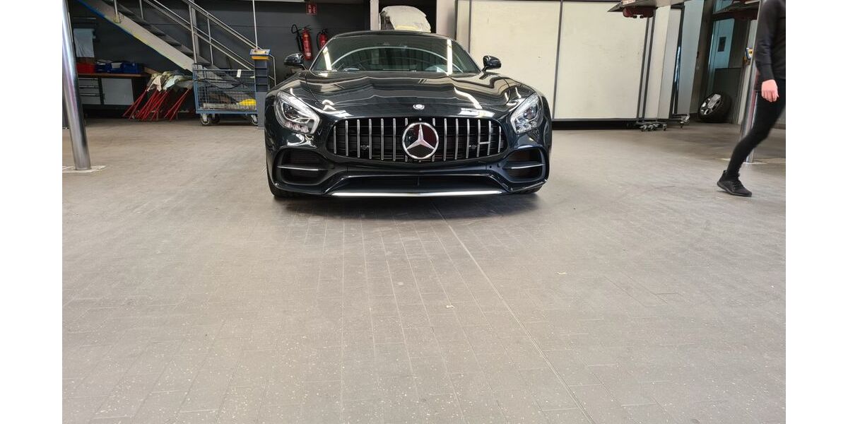 Mercedes-Benz AMG GT S 13.600 km 98.500 &euro; München 81541