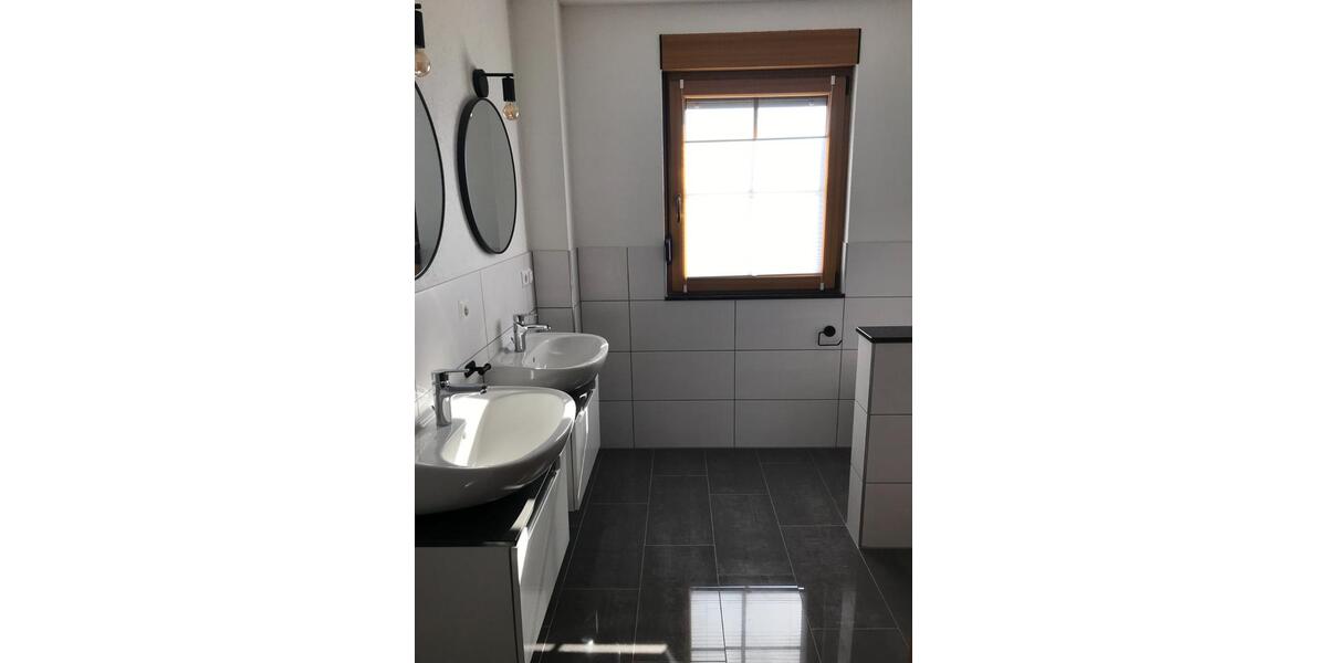 Dachgeschoßwohnung Satteldorf - 4 Zimmer, 97 m&sup2;, 790&euro; | Angebot:25804705