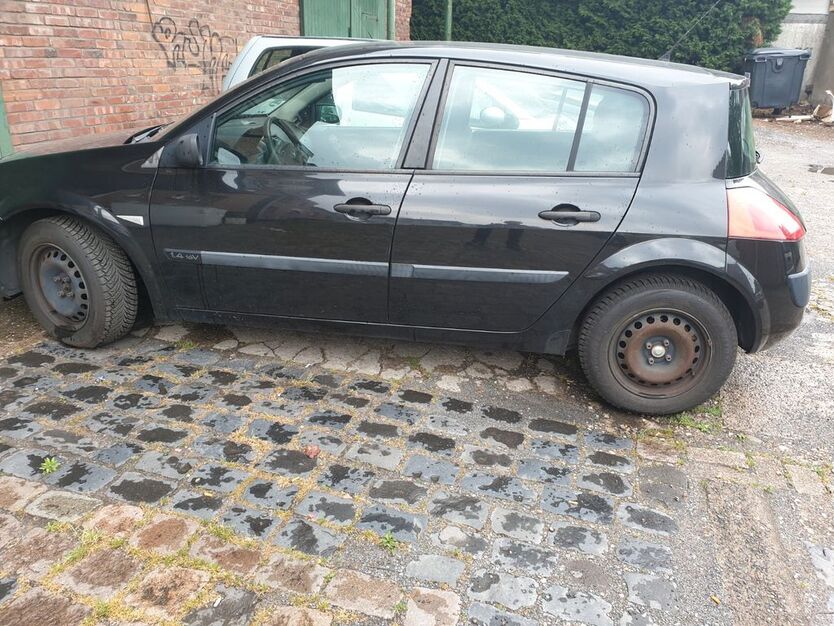 Renault Megane 155.000 km 700 € moers 47443
