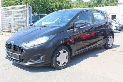 Ford Fiesta 136.000 km 5.900 &euro; Mainz-Kastel 55252