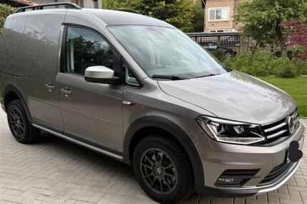 VW Caddy 112.000 km 23.700 &euro; Nürnberg 90431