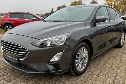 Ford Focus 27.500 km 15.990 € Lauffen a.N. 74348