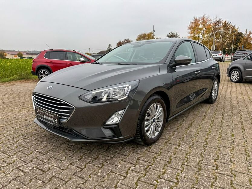 Ford Focus 27.500 km 15.990 € Lauffen a.N. 74348