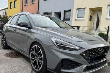 Hyundai i30 112.000 km 17.200 € Oberasbach 90522