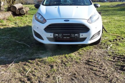Ford Fiesta 80.450 km 5.550 &euro; Stephanskirchen 83071