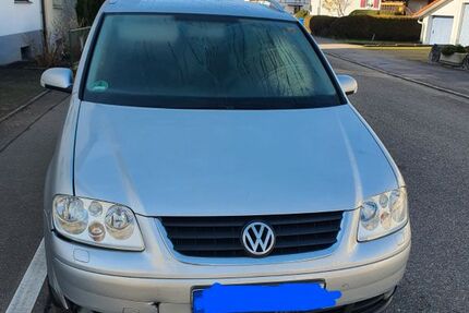 VW Touran 197.500 km 3.500 &euro; Wehr 79664