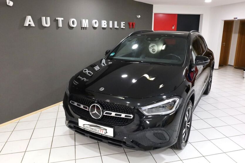 Mercedes-Benz GLA 250 38.500 km 31.999 € Syrgenstein-Landshausen 89428