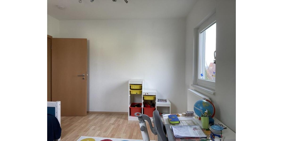ObjNr:19772 - Neuwertiges, freistehendes ;ehrgenerationenhaus mit schönem Gaten, Garage und Terrassen - Einfamilienhaus Sprendlingen | Angebot:23602615