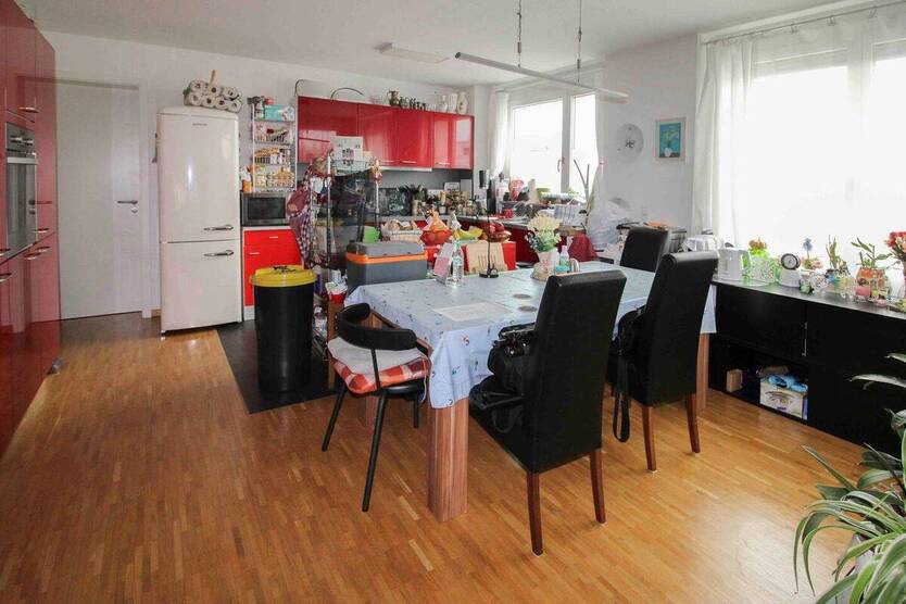 3-Zimmer-Wohnung in bester Lage mit Balkon und TG-Stellplatz 3 zimmer