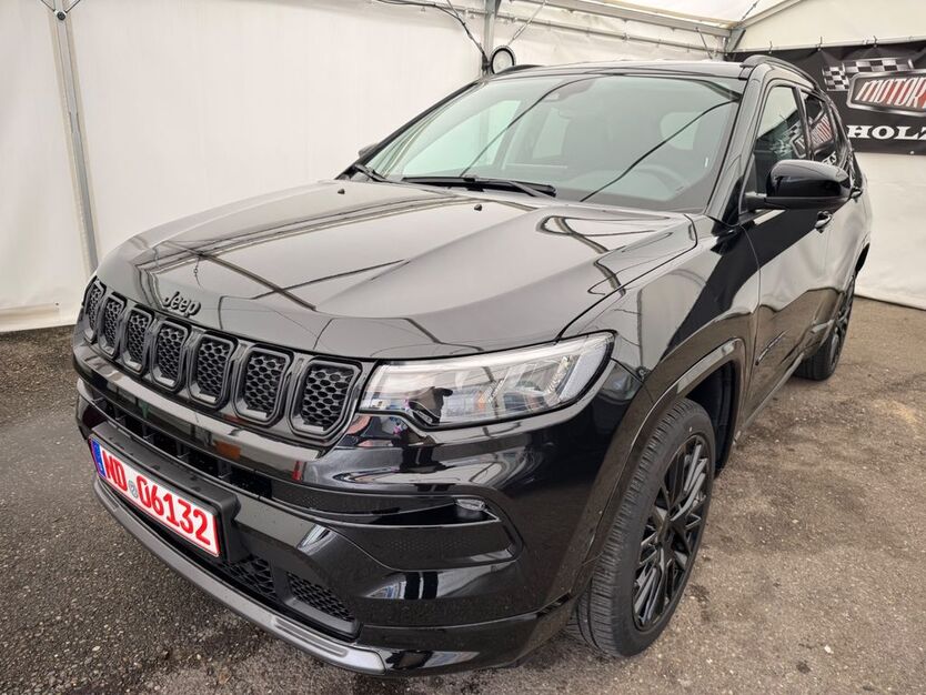Jeep Compass 9.900 km 25.400 € Schrobenhausen 86529