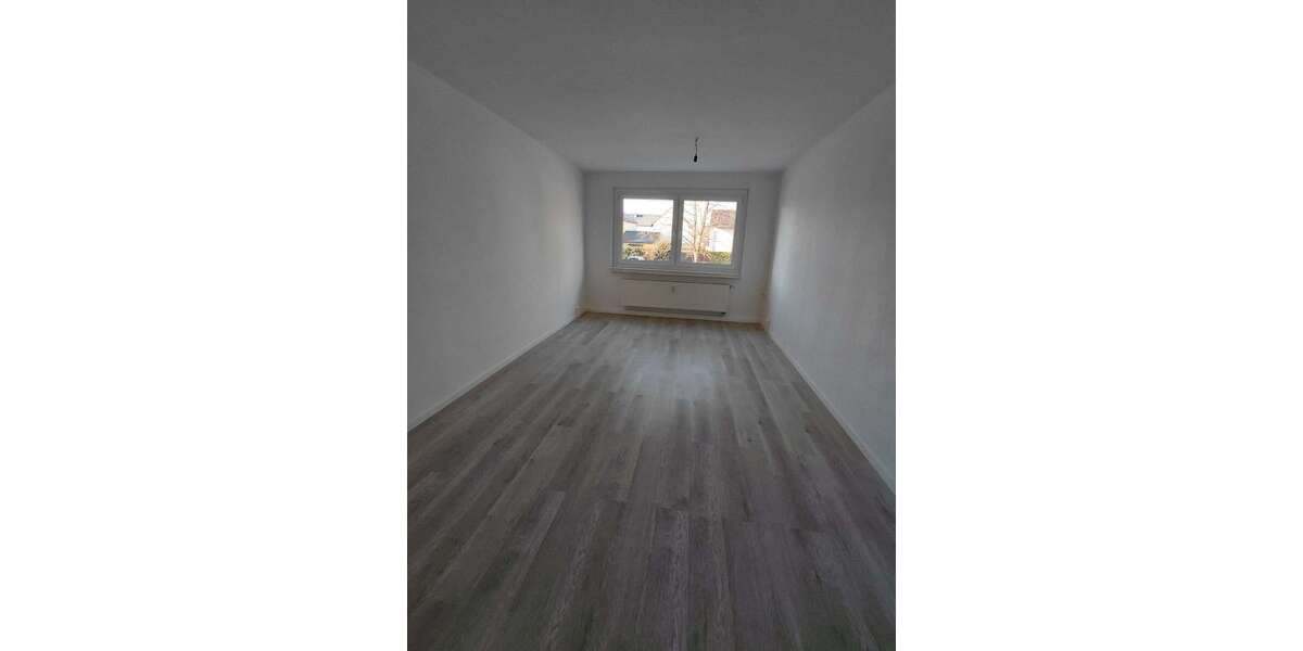 Wohnung zum Mieten in Borna 319,53 € 57 m² 3 zimmer