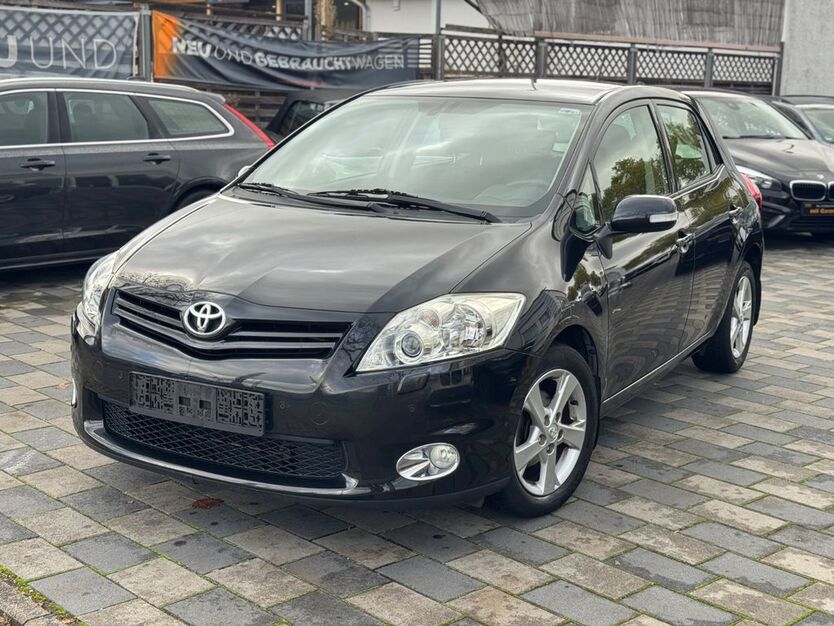 Toyota Auris 145.000 km 7.999 € Ludwigshafen 67071