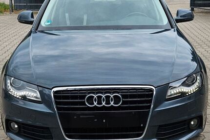 Audi A4 129.800 km 12.800 &euro; Leezen 19067
