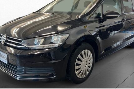 VW Touran 129.884 km 18.900 &euro; Siegsdorf 83313