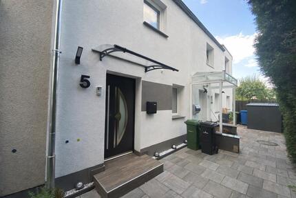 Haus Sarstedt - 3 Zimmer, 80 m&sup2;, 259.000&euro; | Angebot:25414273