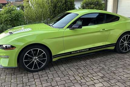 Ford Mustang 58.000 km 26.999 € Inzell 83334