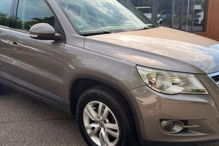 VW Tiguan 245.000 km 3.900 &euro; Dillingen 66763