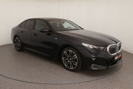 BMW 520 27.120 km 53.440 € Garching 85748