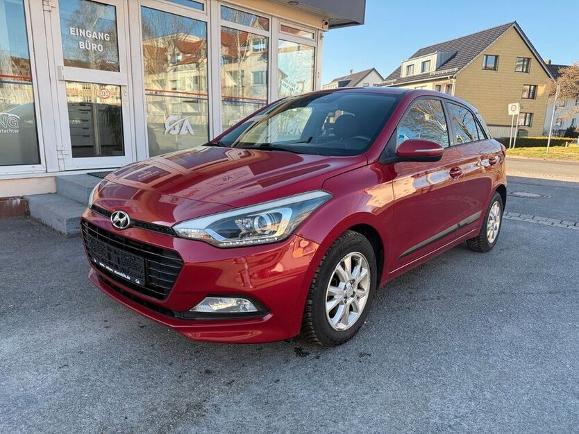 i20