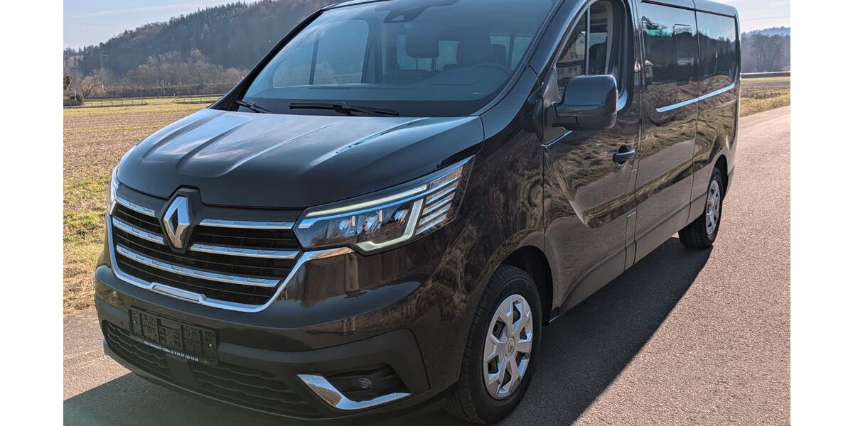 Renault Trafic 172.500 km 22.990 &euro; Cölbe-Bernsdorf 35091