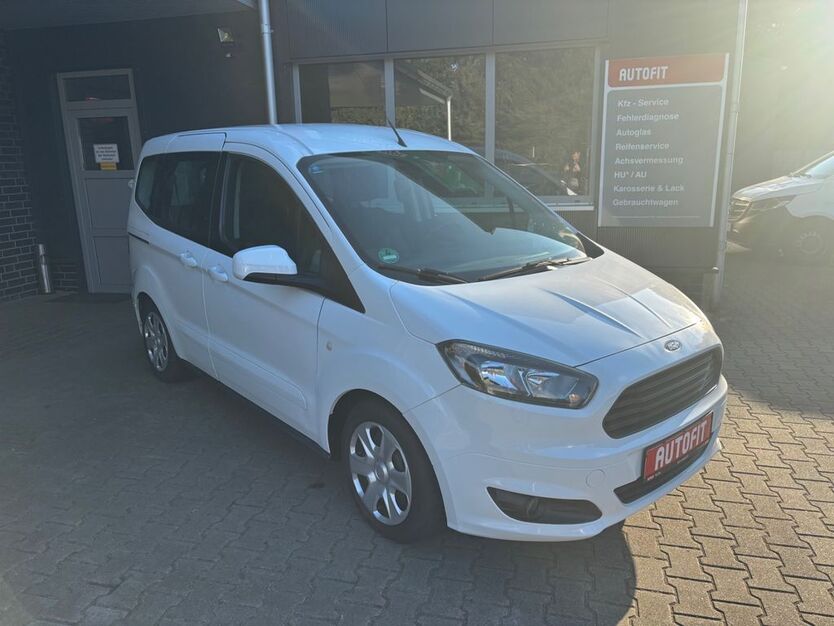 Ford Tourneo Courier 122.900 km 8.200 € Sögel 49751