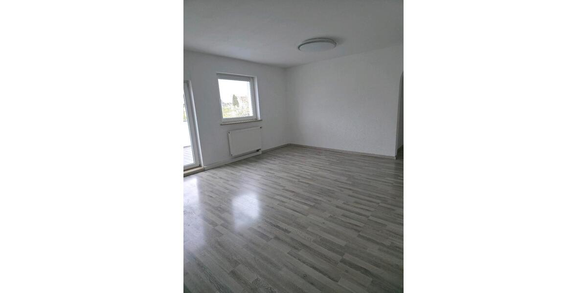 Etagenwohnung Bad Windsheim - 4 Zimmer, 94 m&sup2;, 1.100&euro; | Angebot:26123429