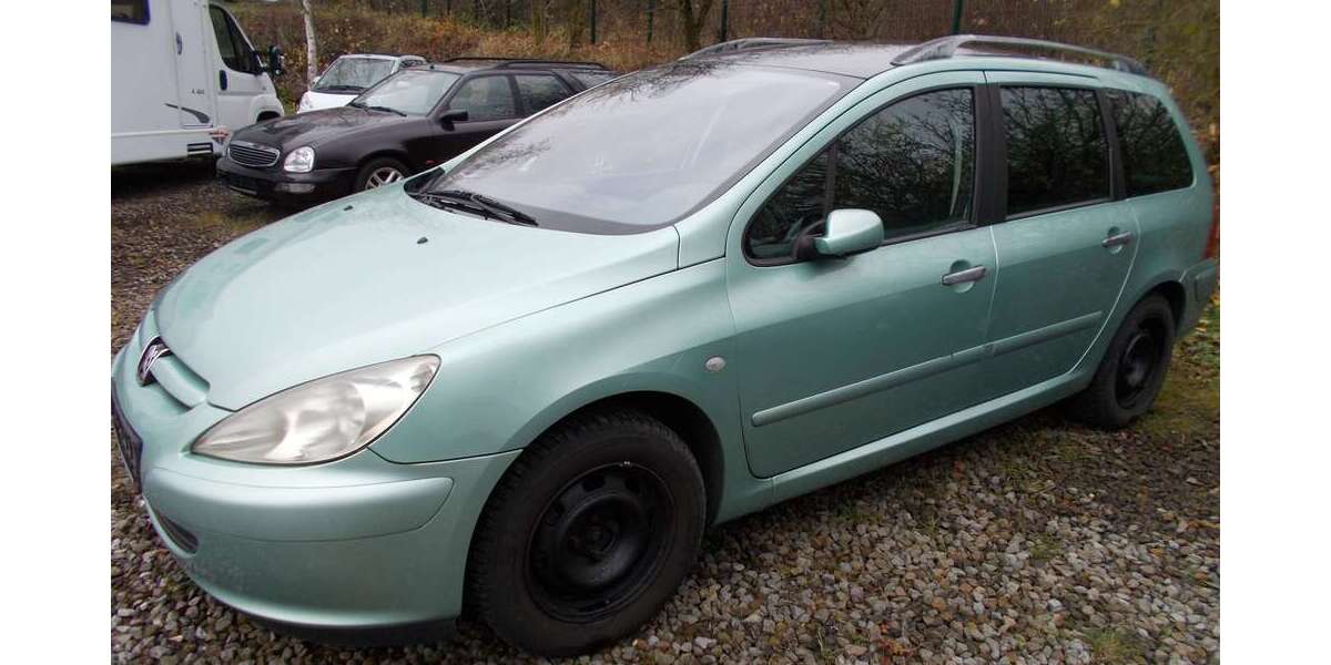 Peugeot 307 195.000 km 400 &euro; Luhden 31711