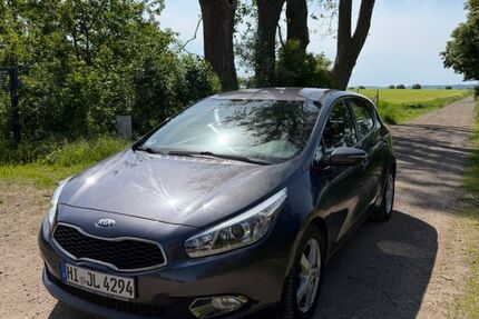 Kia ceed / Ceed 151.000 km 7.000 &euro; Sarstedt 31157