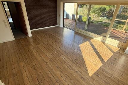 Wohnung Flensburg - 5 Zimmer, 136 m&sup2;, 1.210&euro; | Angebot:26478583