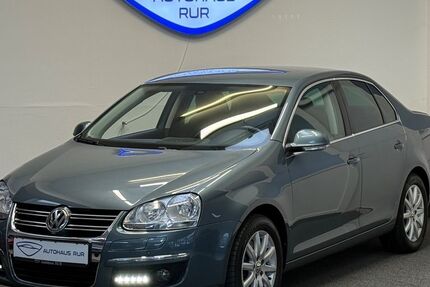 VW Jetta 107.000 km 7.350 &euro; Düren 52353