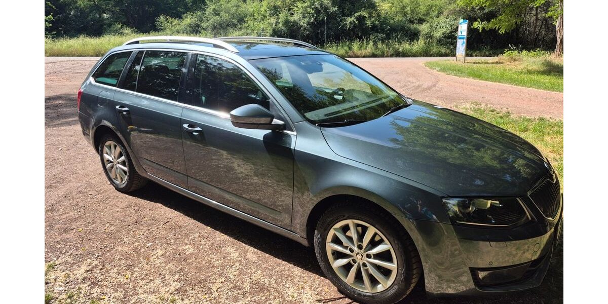 Skoda Octavia 257.000 km 9.400 &euro; Schwalbach 66773