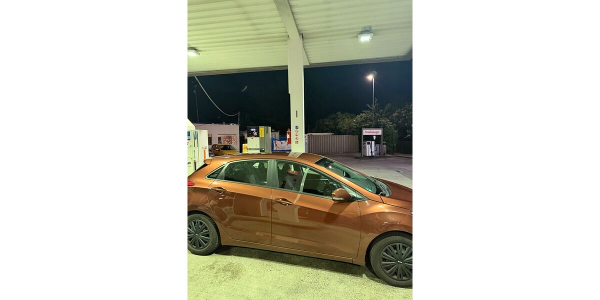 Hyundai i30 165.850 km 5.900 &euro; Ingolstadt 85055