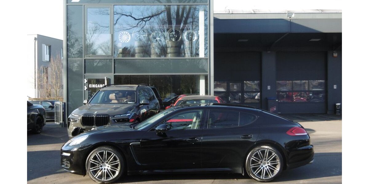 Porsche Panamera 268.250 km 22.950 &euro; Gütersloh 33332