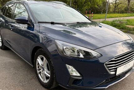Ford Focus 126.945 km 8.499 &euro; Stuttgart 70469