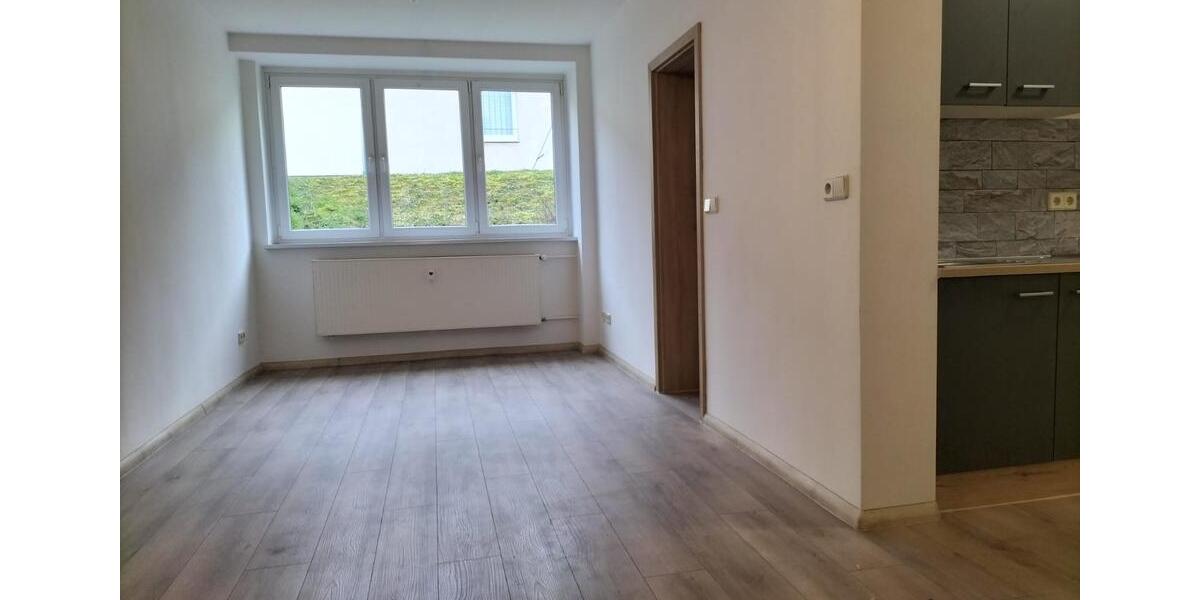 Etagenwohnung Greußen - 1.5 Zimmer, 42 m&sup2;, 280&euro; | Angebot:24863776