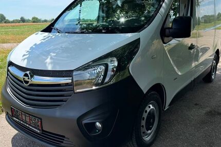 Opel Vivaro 221.000 km 7.299 &euro; Malsch 76316