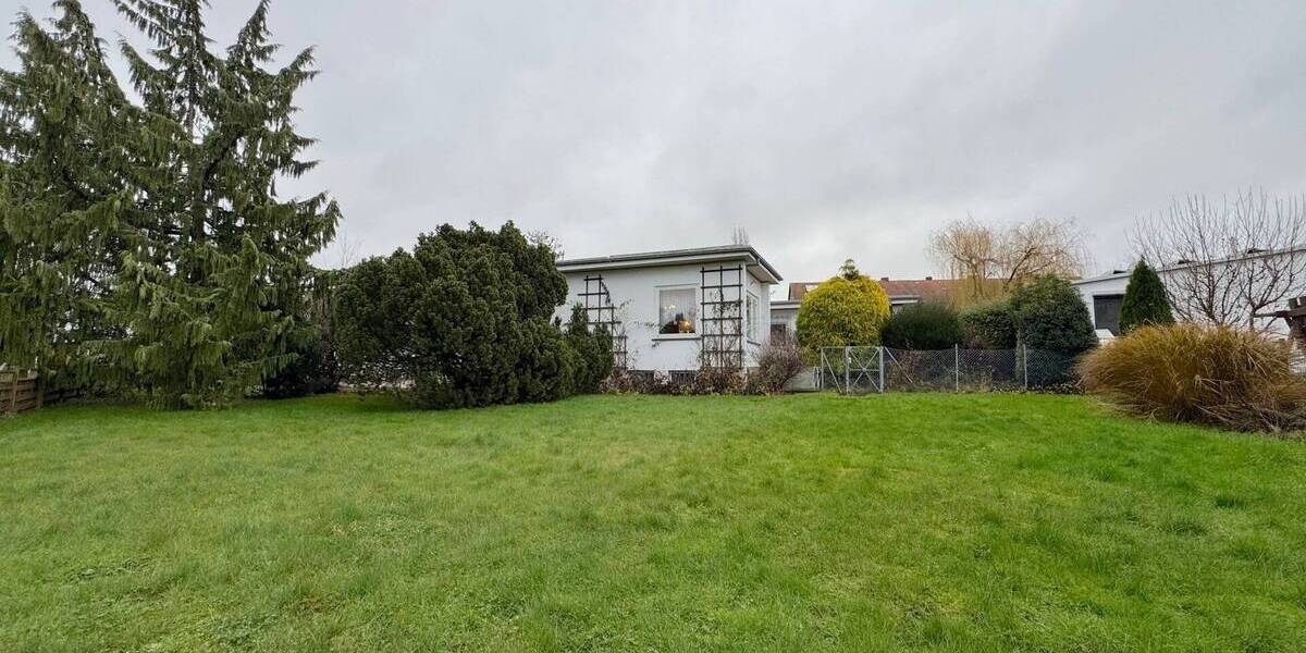 Bungalow Bad Nenndorf - 6 Zimmer, 235 m&sup2;, 400.000&euro; | Angebot:25245922