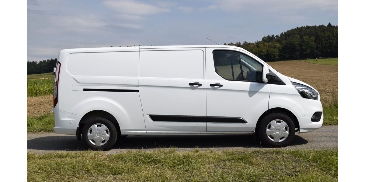 Ford Transit Custom 55.000 km 21.980 &euro; Kammeltal/Ried 89358