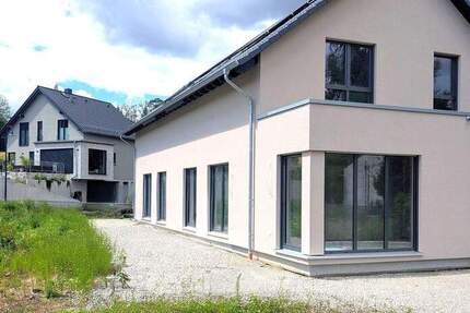 Genug Platz für alle Generationen – gemeinsam und doch individuell wohnen im Doppelhaus. zimmer