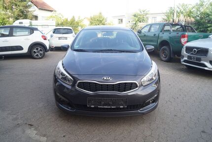 Kia ceed / Ceed 200.000 km 4.990 &euro; Ingelheim 55218