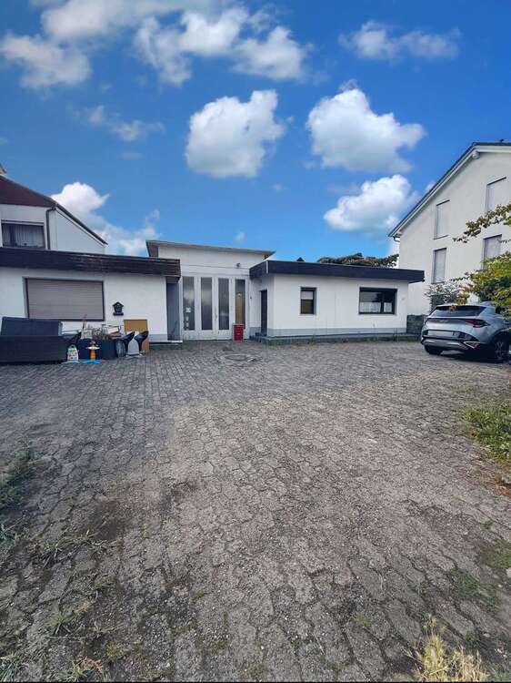 Haus zum Kaufen in Viernheim 485.000 € 165 m² 5 zimmer