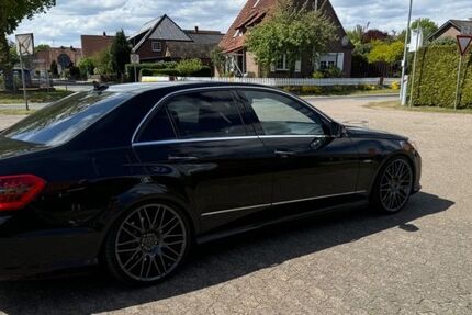 Mercedes-Benz E 500 275.000 km 14.900 &euro; Sandbostel 27446