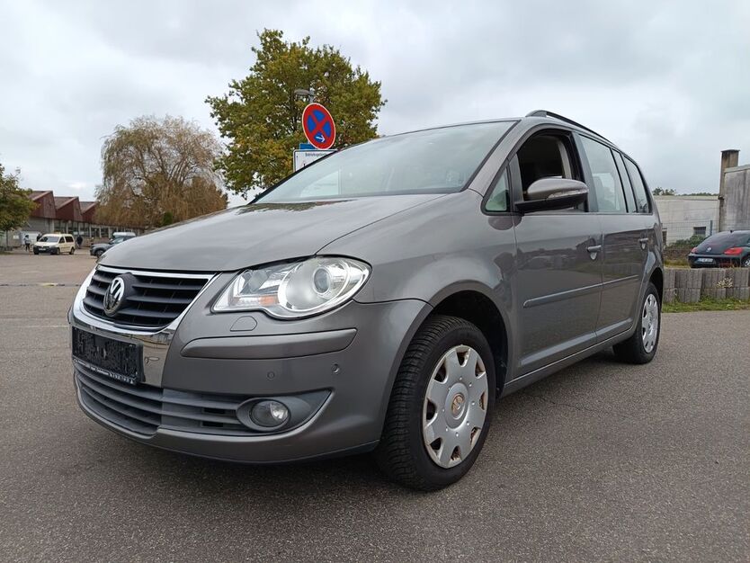 VW Touran 214.500 km 3.800 € Lahr-Langenwinkel 77933