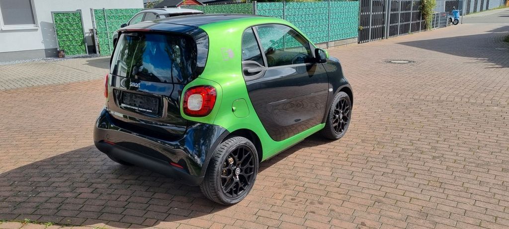 Smart ForTwo 60.299 km 7.950 € Ludwigshafen 67071