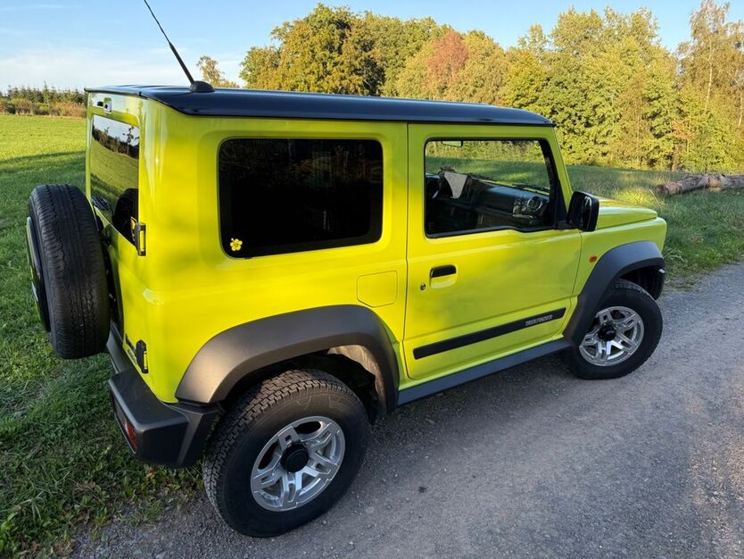 Suzuki Jimny 23.500 km 32.500 € Attendorn 57439