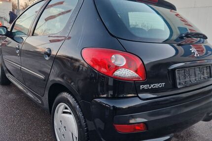 Peugeot 206 140.000 km 700 &euro; Augsburg 86167