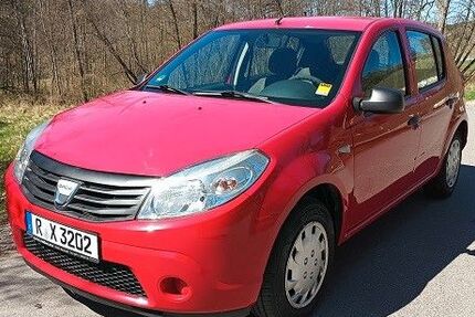 Dacia Sandero 157.659 km 2.950 &euro; nittendorf 93152