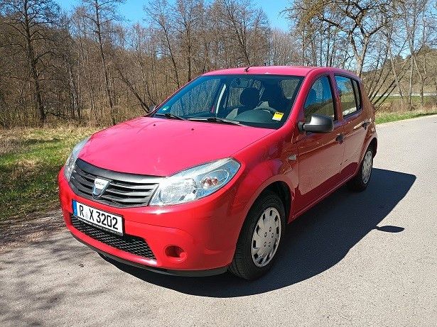 Dacia Sandero 157.659 km 2.950 &euro; nittendorf 93152