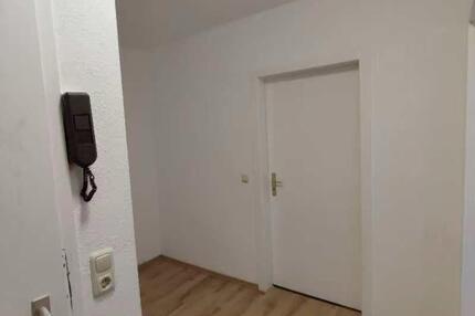 Dachgeschoss Wohnung in Duisburg Meiderich 2 Zimmer